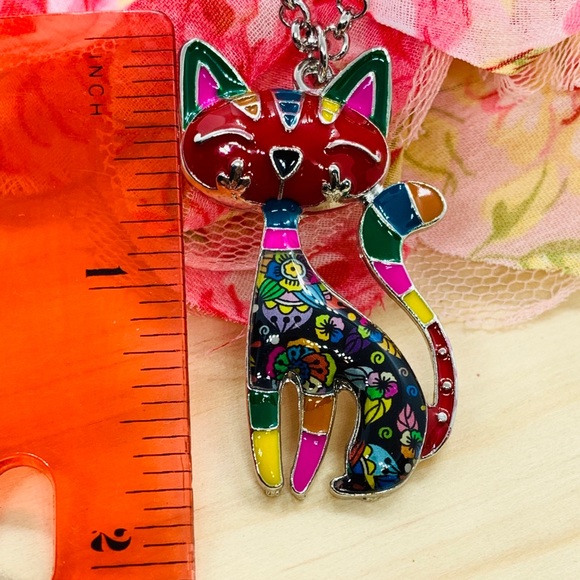 Enamel Cat Necklace - Picture 3 of 4